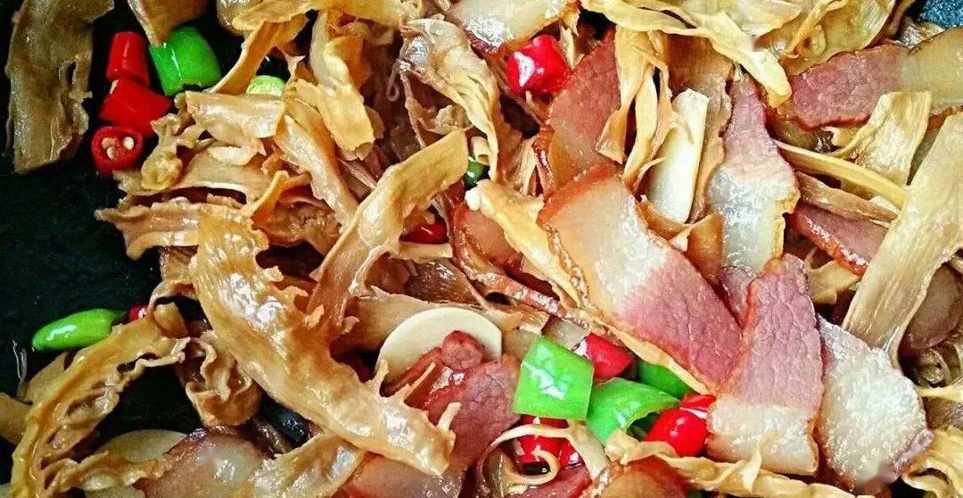 每年秋天這食材我都買10斤，放多久都不會壞，炒一炒香到鄰居找！ 熱愛美食 第11张