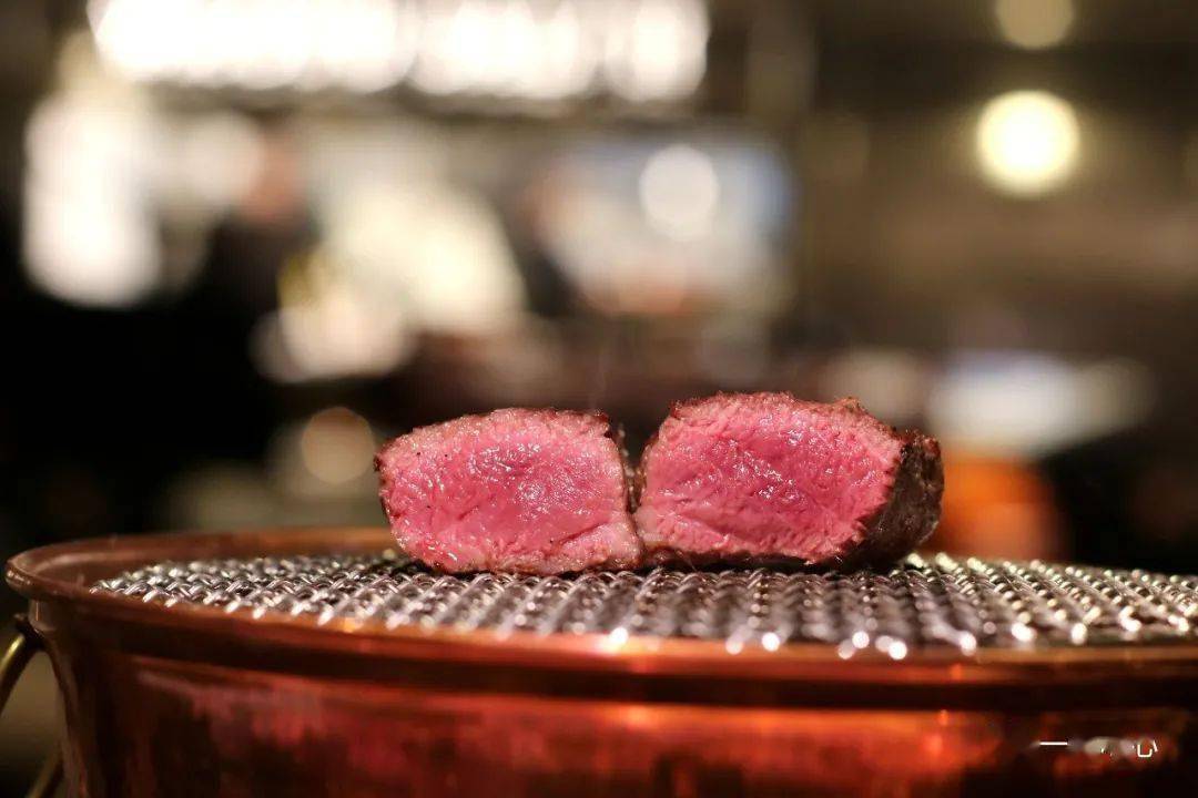 设拉子|这世上没有什么是一顿烧烤不能解决的……