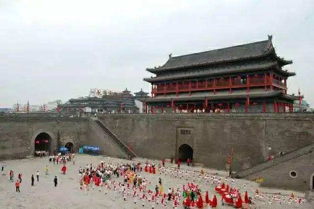 西安旅游攻略大全5天4晚价格 20a5f4d88c4943bbb21ef492679f6479.jpeg