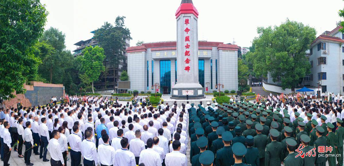 (刘学懿摄/光明图片)2020年9月30日,湖南省湘西土家族苗族自治州吉首