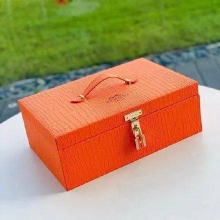 礼盒|大 牌 的 月 饼 长 啥 样 啊 ？