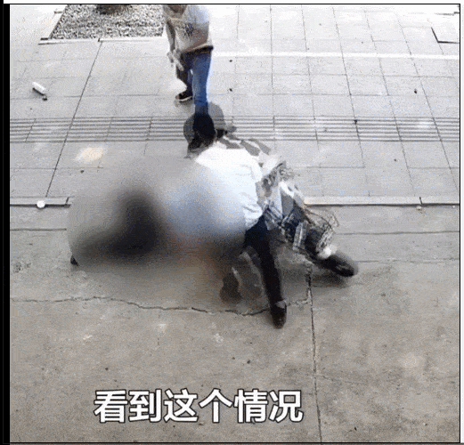 一棍制服歹徒,这位大哥莫非是