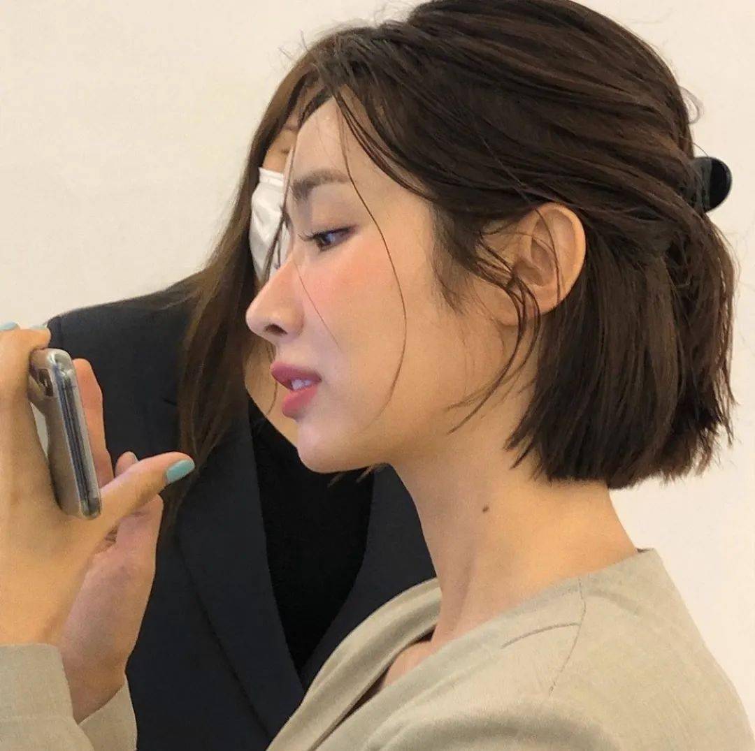 教程|一看就会!4款韩系气质盘发教程,30秒迅速出门!