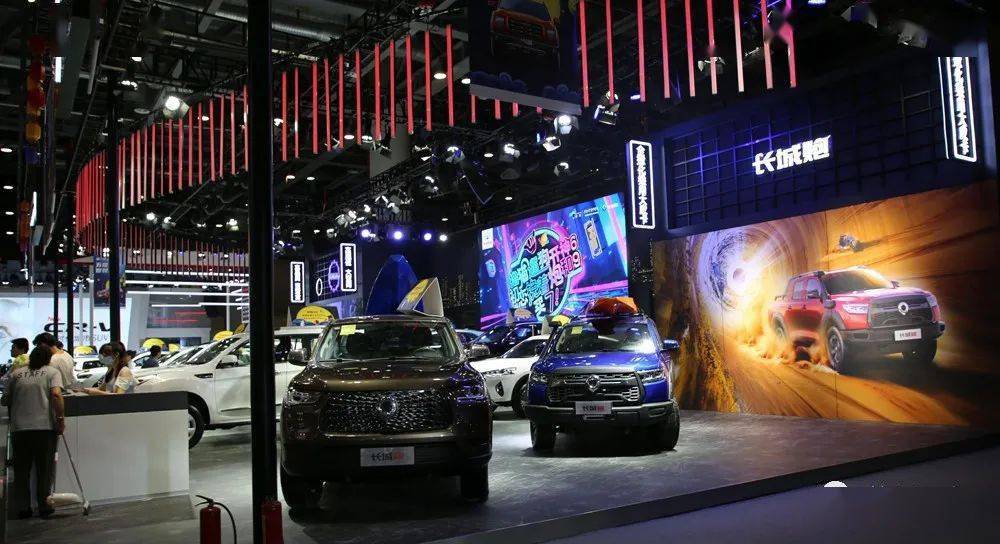 在杭州:中秋国庆长假里看西博车展