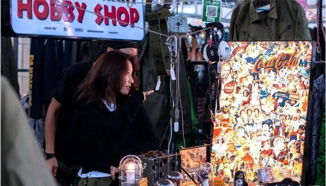 生活|复古车、网红摊、美食坊...刷爆朋友圈的潮流市集来五棵松了！