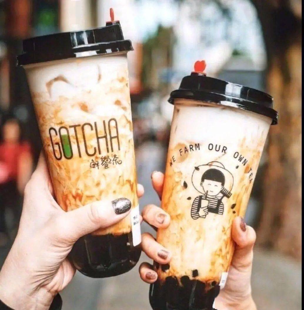 什么|秋天的第一杯奶茶，什么会梗？