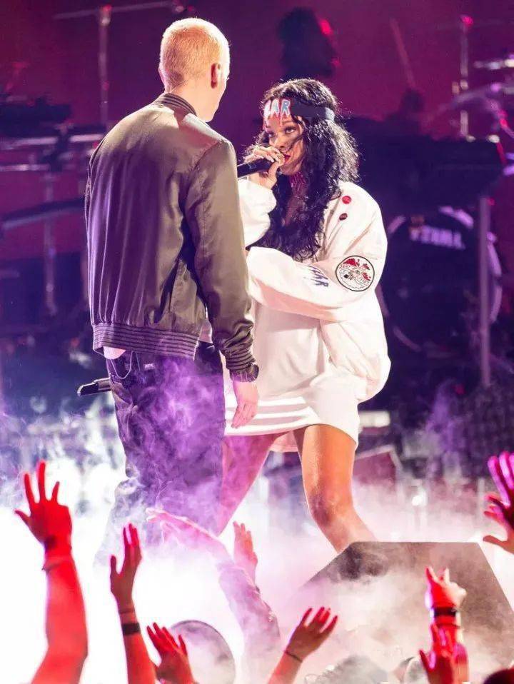 妹妹|时髦办 | BLACKPINK又花了几百万买衣服，这次穿了什么？