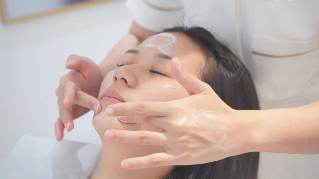 护理|价值1万1次的美容护理是什么体验？