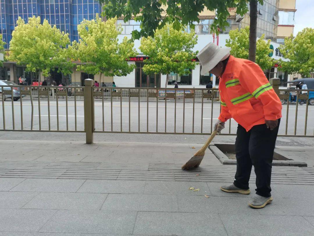 国庆我在岗 | 向国庆期间坚守岗位的工作者致敬!