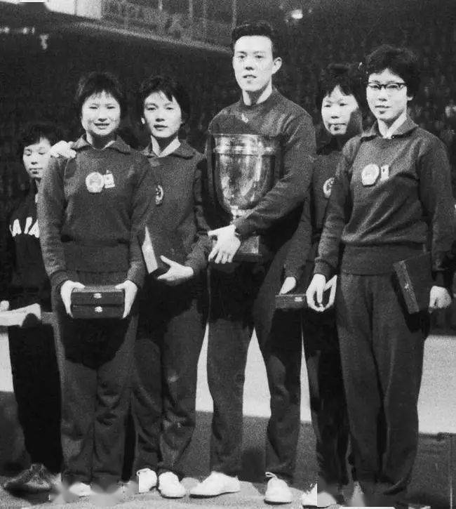 第三期: 精神与灵魂生生不息!_容国团