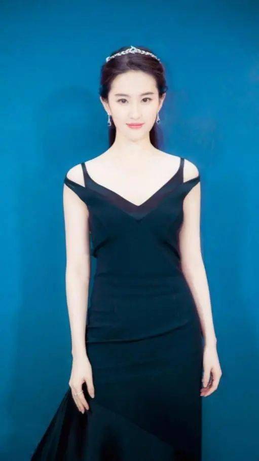 证件|【技巧】开学季，证件照片自己弄