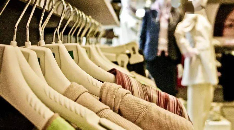 抢手货|服装店用这4招，让『滞销款』秒变『抢手货』！！