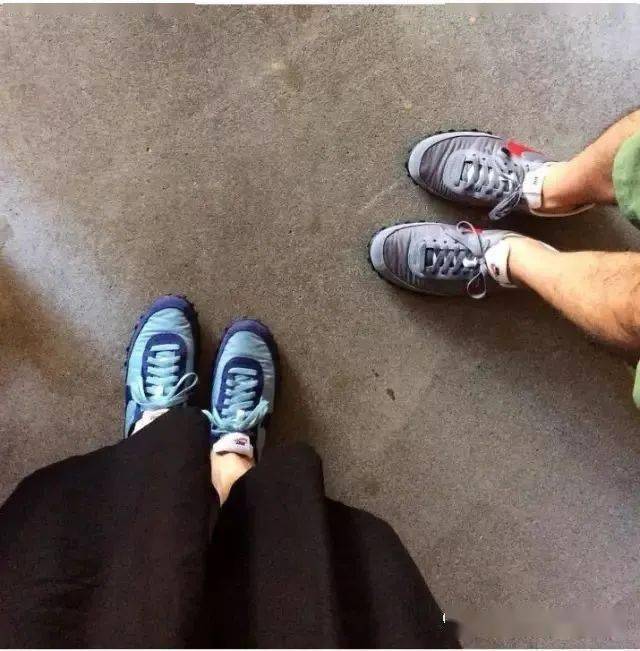 Waffle|侃鞋丨阿迪达斯的2020：惨痛之下，仍有光芒