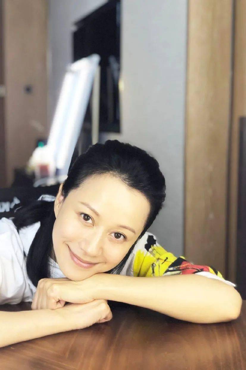 面膜|从内衣模特到老戏骨 如今她只能靠Angelababy搏关注？