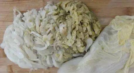 清水|令你沉醉其中！汤浓肉烂、菜酸入味——酸菜白肉