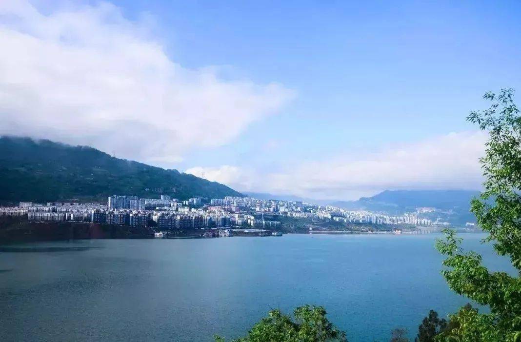 放不下的眷恋 是故乡的味道 这个假期你回绥江了吗?