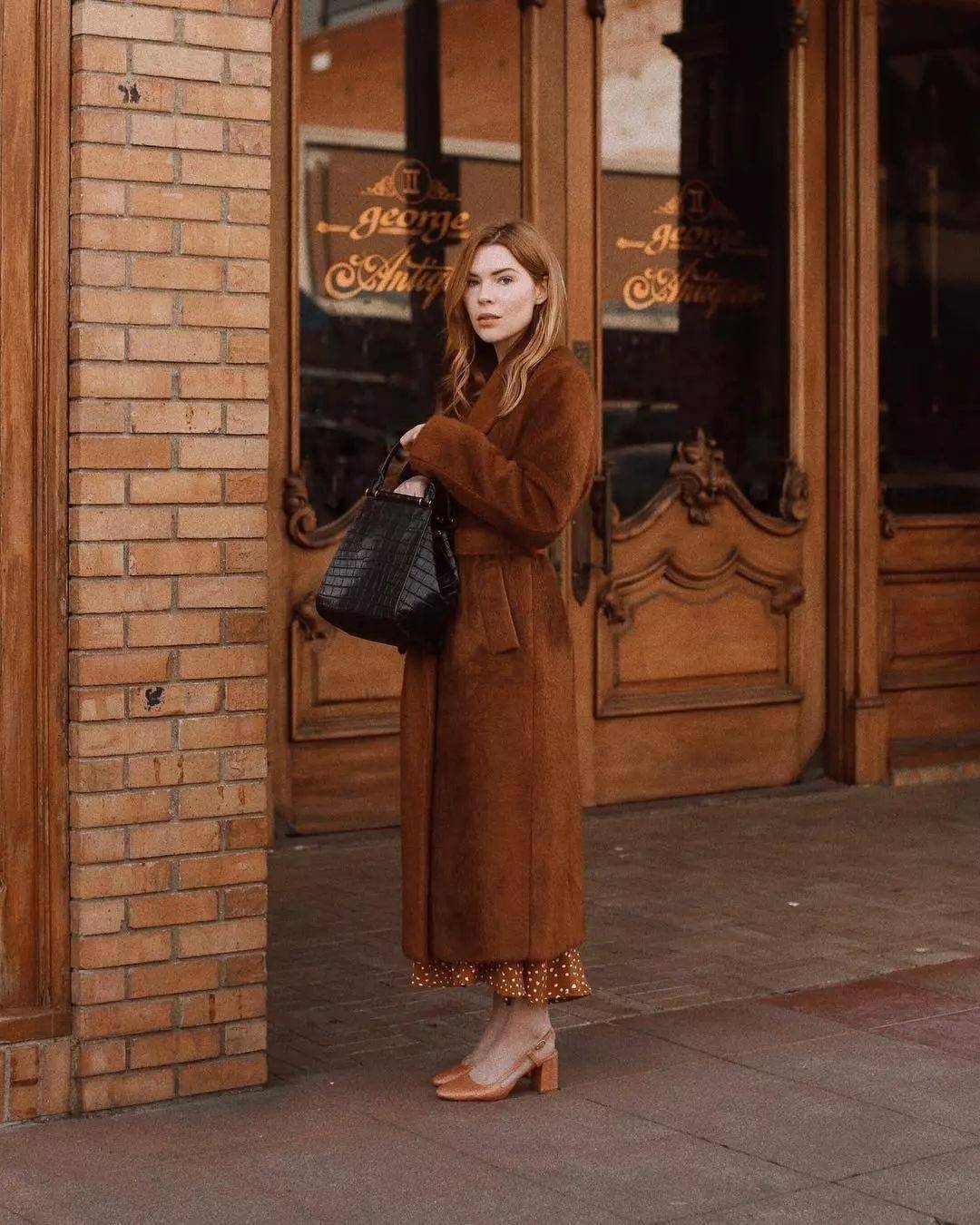 衬衫|焦糖色，秋冬最时髦的颜色！