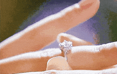 珠宝|向佐送郭碧婷独一无二的戒指“珠宝私人定制”凭什么越来越受年轻人喜爱？