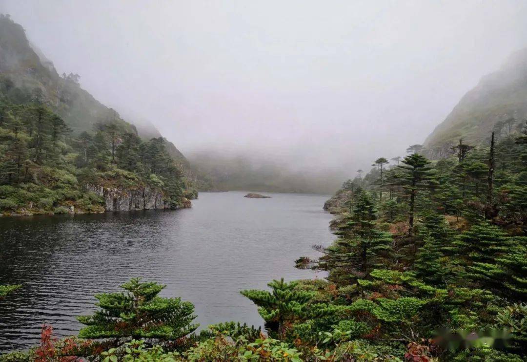 怒江旅游福贡七莲湖居然这么美是时候重新认识一下了