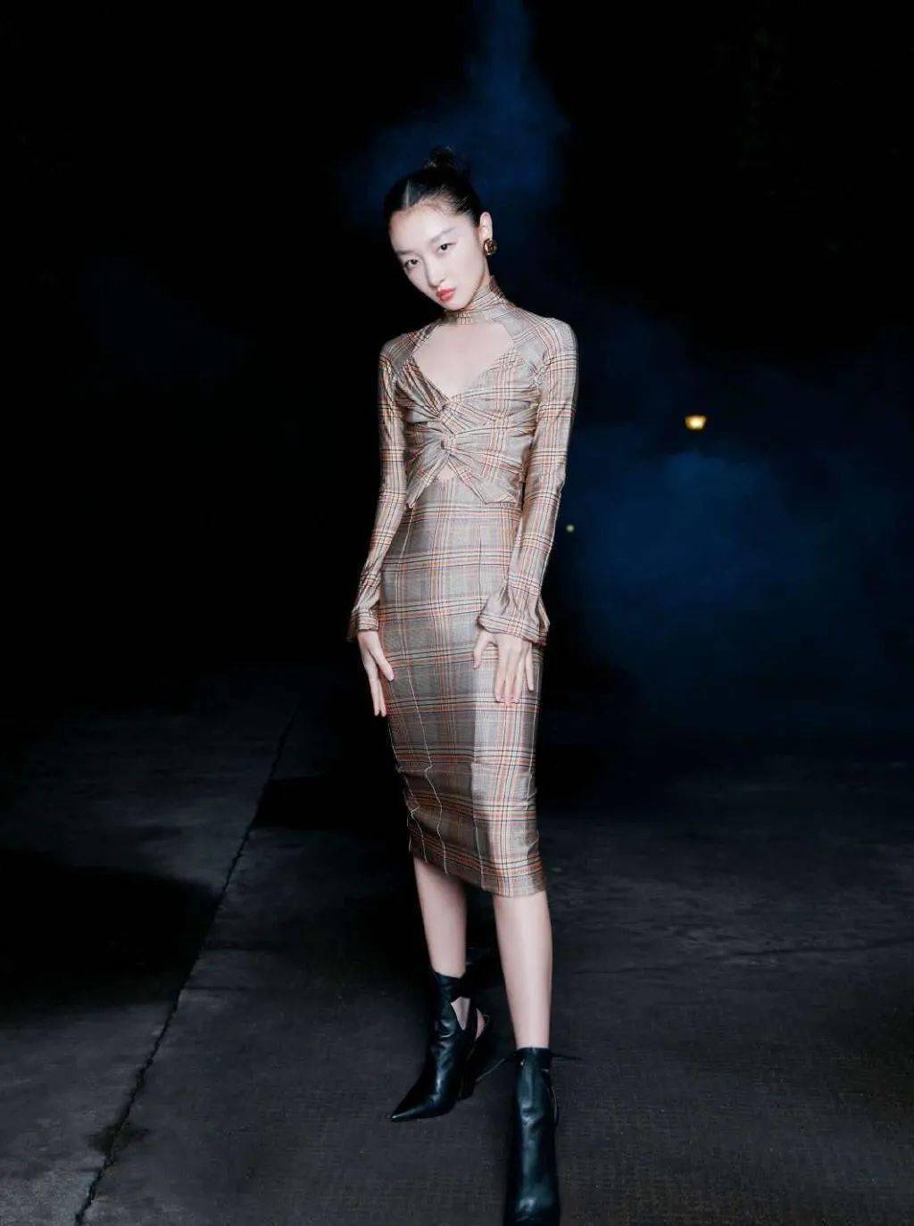 云看秀|坐在云看秀的虚拟前排上应该穿什么？