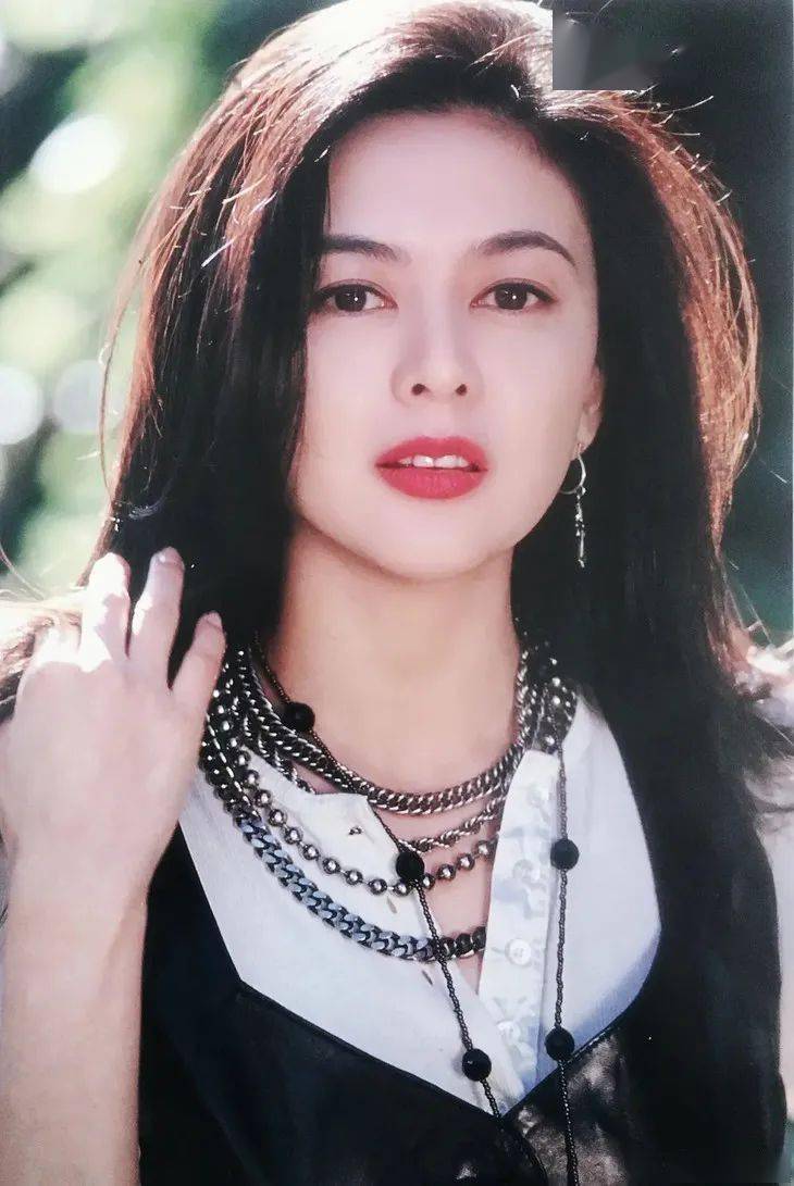 傅菁|美人计 | 赵小棠撞脸王祖贤?真的假的