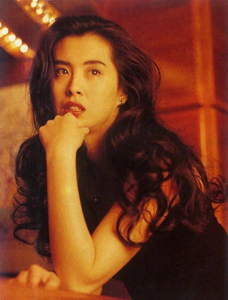 傅菁|美人计 | 赵小棠撞脸王祖贤?真的假的