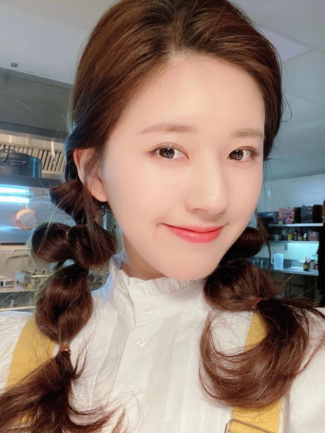 肌肤|我长得像高中生的原因,一定是因为我长得嫩!