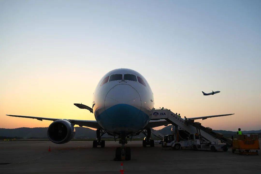 国际航空物流供应链:我国短板,却是当前全球产业重构的"基础设施"
