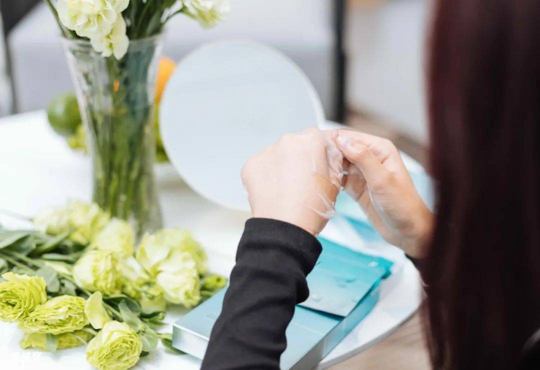 救命|护肤测评：秋冬救命级的国货补水面膜，好用到美妆博主都私藏！