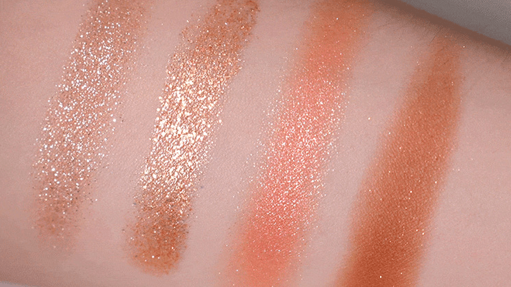 情怀|完结16年的《老友记》居然整了这出？情怀拉满了！！