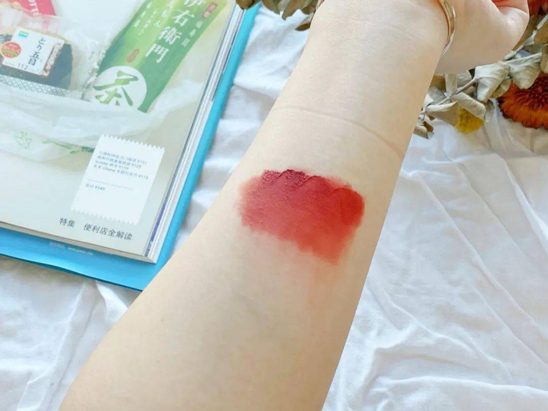 涂是|爱了!30几块还巨显白,这些唇釉全买别犹豫!