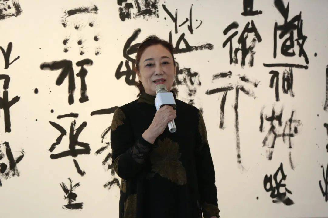 李小芳画家李和章北京理工大学副校长张夫也清华大学美术学院世界艺术