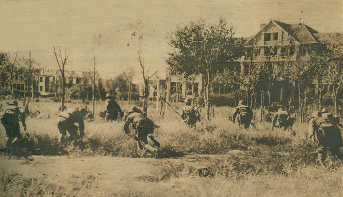 姜鸣|姜鸣︱开阔我们近代史视野的“老照片猎人”