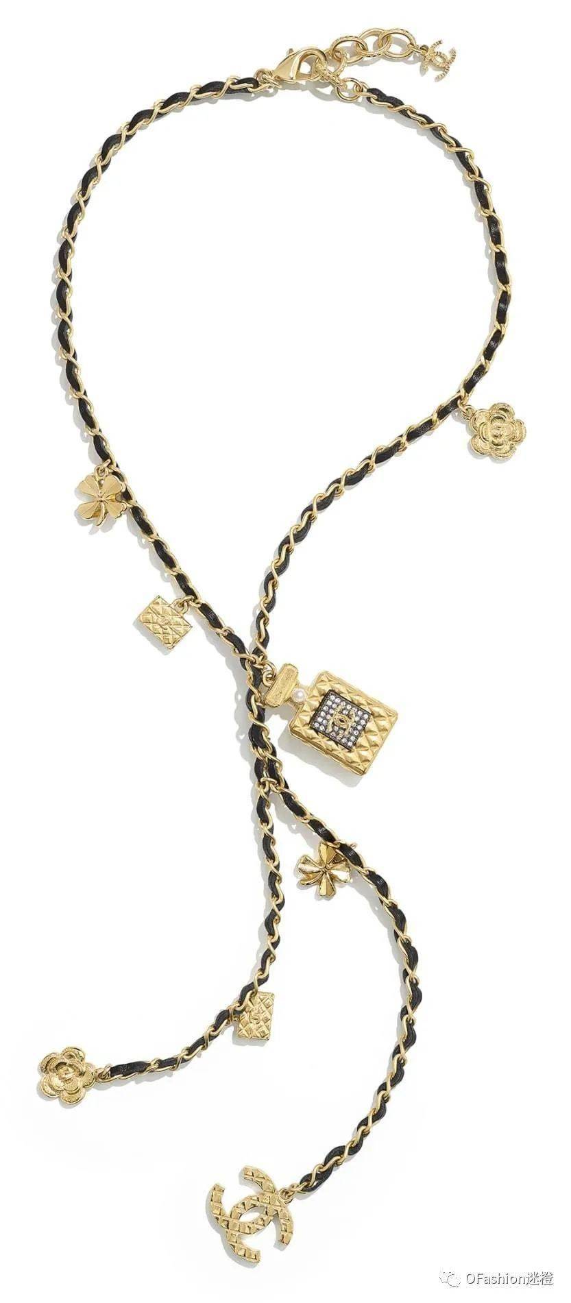 Coco|凭什么不是真金白银的CHANEL配饰,有这么多人愿意买单