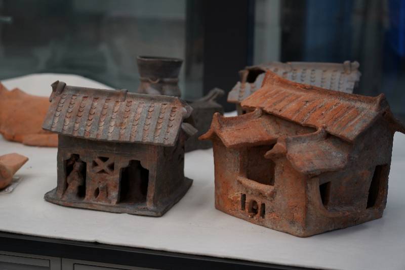 古墓|广州考古新发现：125座古墓，在广雅中学内！