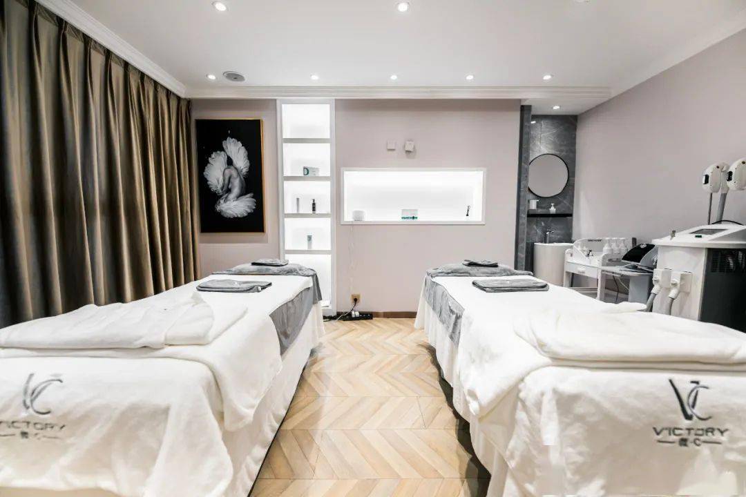 皮肤|万达惊现“明星同款”?这家轻奢神店开业不足1个月,却火遍台州贵妇圈!