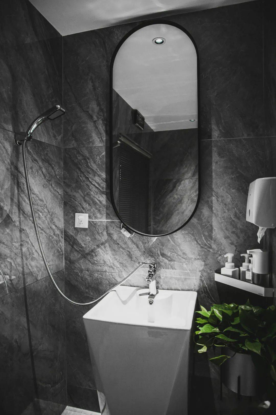 皮肤|万达惊现“明星同款”?这家轻奢神店开业不足1个月,却火遍台州贵妇圈!