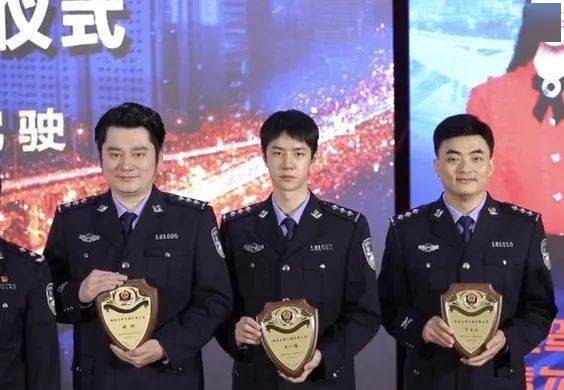 比例|美人计 | 钱枫的头有王一博两倍大？头大星人听完头更大了