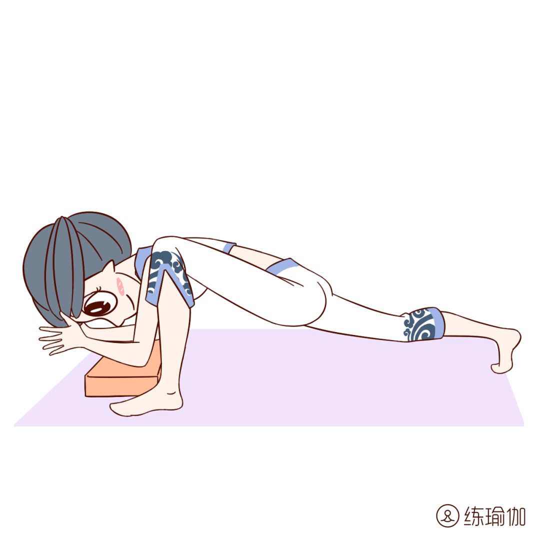 原来是这样开髋的,躺着张开双腿髋就开了,好处让你多到尖叫