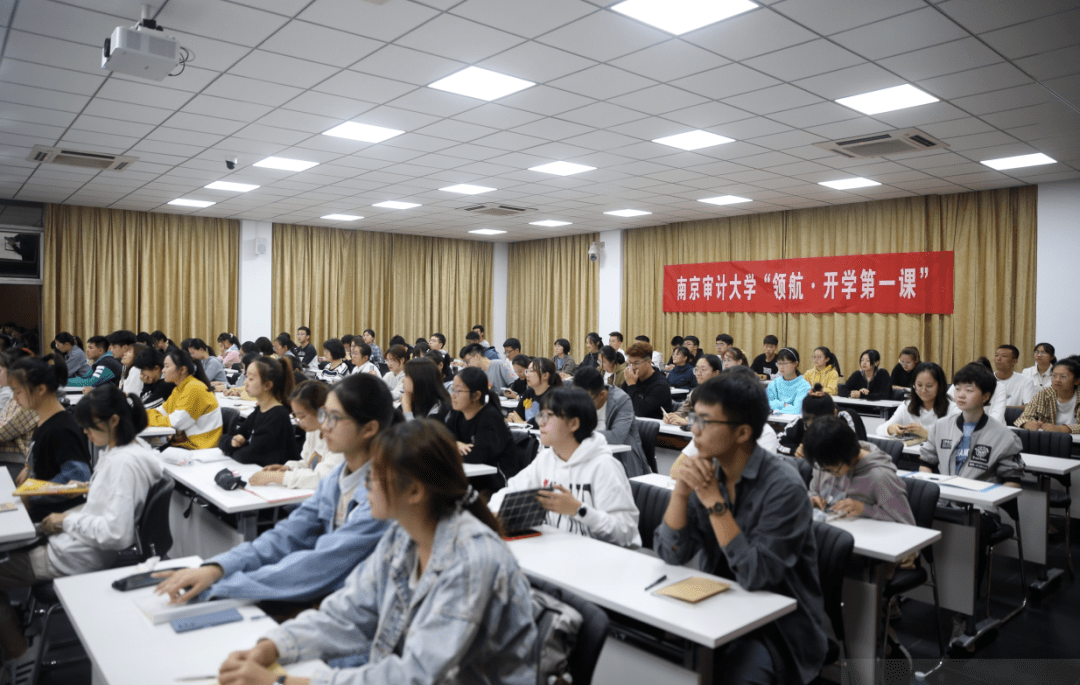 大学怎么学会独立 17c3abaced534fdd883dd264e3a0c08c.png