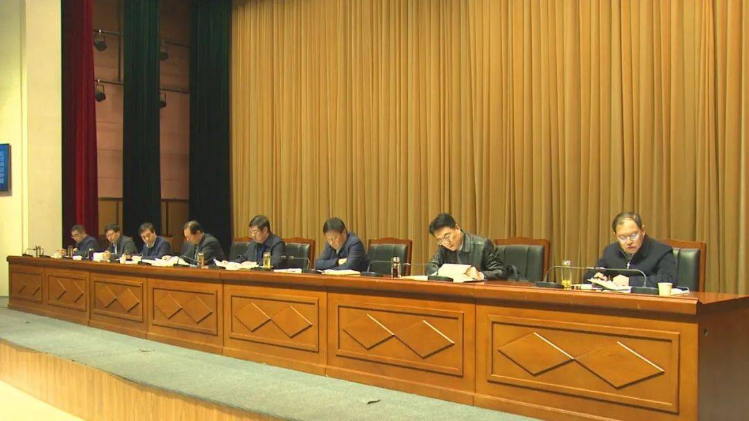 孟小金主持召开全市脱贫攻坚领导小组2020年第11次会议暨中央脱贫攻坚