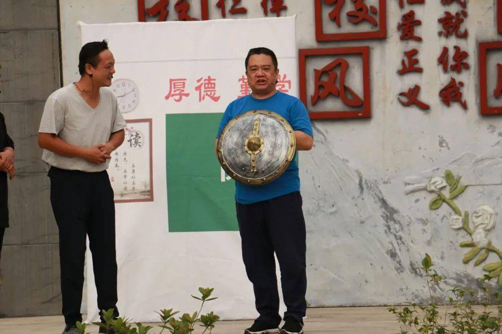 吉吉什么成语_吉吉国王赘婿什么梗(3)