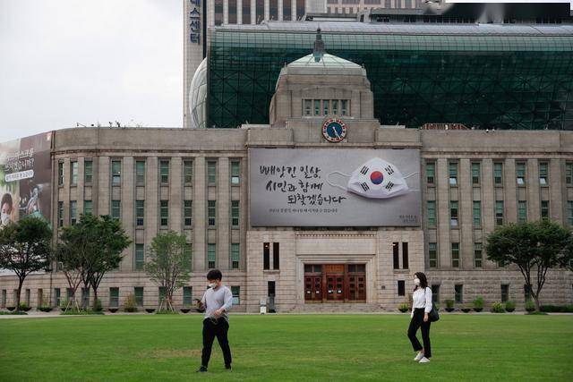 韩国总人口有多少_韩国最有女人味的模特