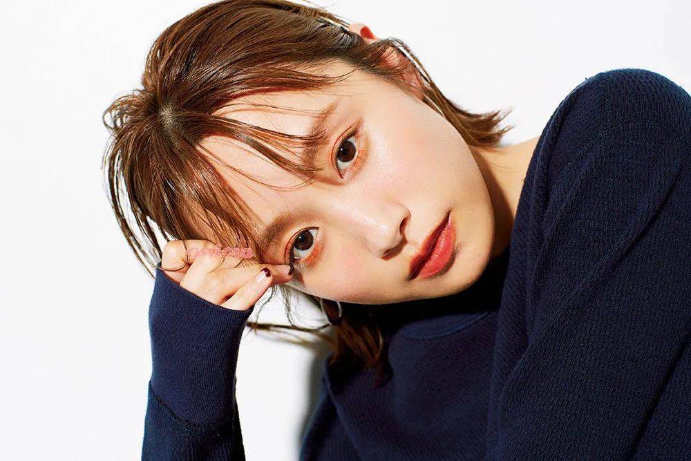 眼影|每刻美丨千国惠和高桥爱的秋日妆容 尽显成熟魅力