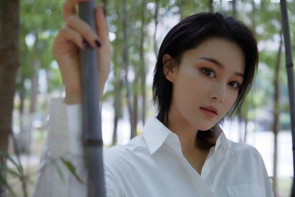 短发|剪了短发的杨紫，又让我心动了！