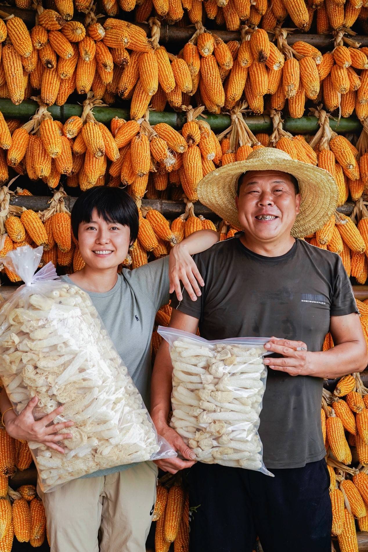 淘宝|阿里脱贫凸显生态协同力量淘宝主播店主同获全国脱贫攻坚最高表彰