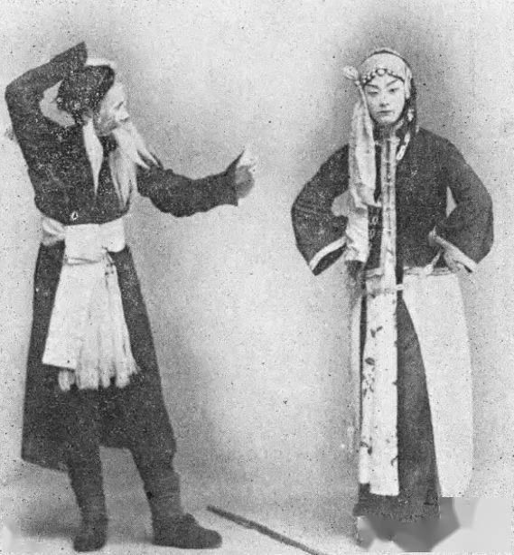 京剧大师程砚秋有多胖 8443dd200fe94e79ac761609832681f6.jpeg