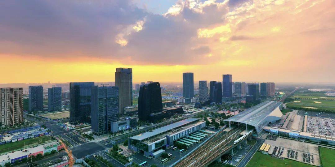 镇江划入南京经济总量超苏州_苏州镇江图片(3)