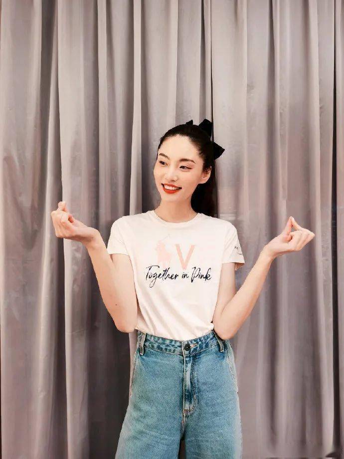 Lancel|壹周潮话题 | 一周看了三场珠宝展，今年又买不成保时捷了！（狗头）