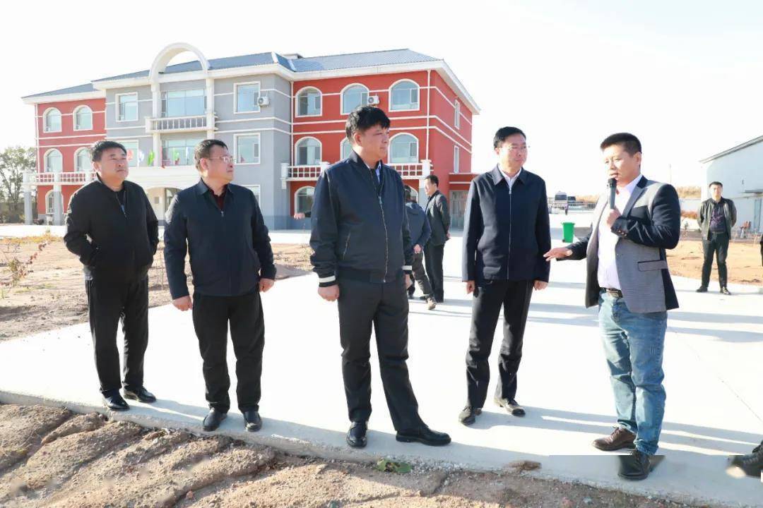 市委书记李洪亮强调:让农村成为安居乐业的美丽家园